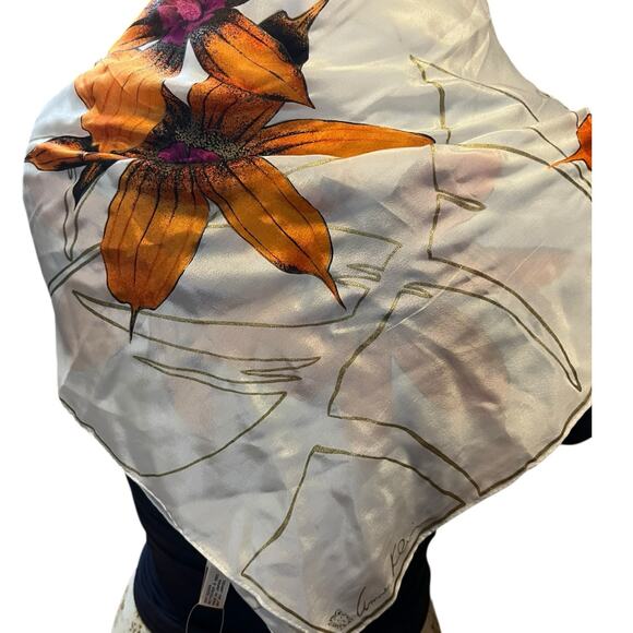 Anne Klein Silk Square Scarf Orange Flowers Gold Accent Made for Vera1980 NWT
